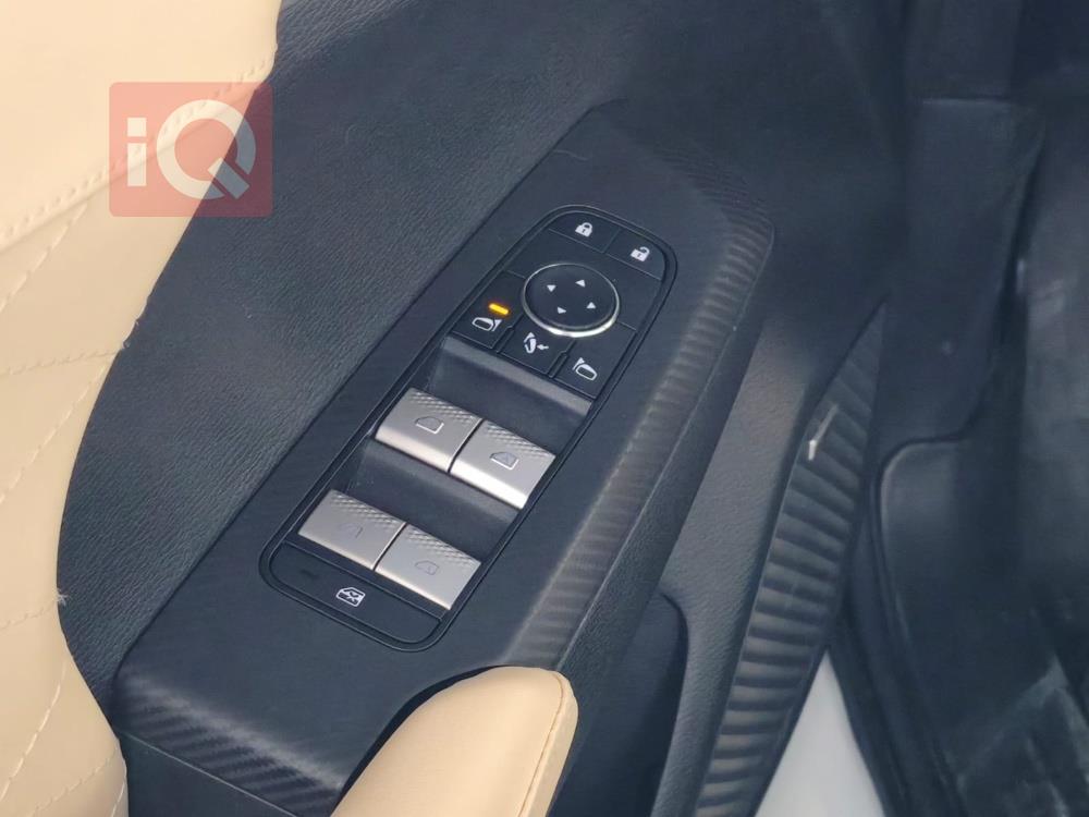 ميتسوبيشي اوتلاندر